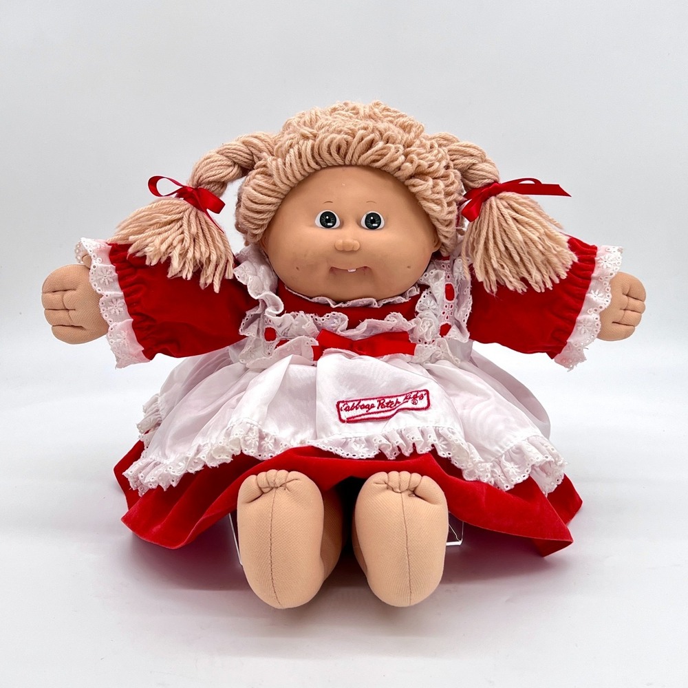 Cabbage Patch Kid Girl Doll Blond Hair Green Eyes Xavier Roberts 1978 1982